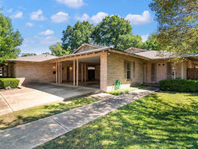 Apartment for sale in San Antonio Apartment for sale in San Antonio
