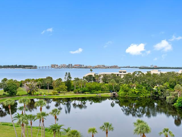 Apartment for sale in Florida