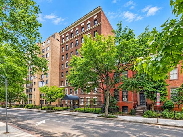 Apartment for sale in Washington, Washington DC