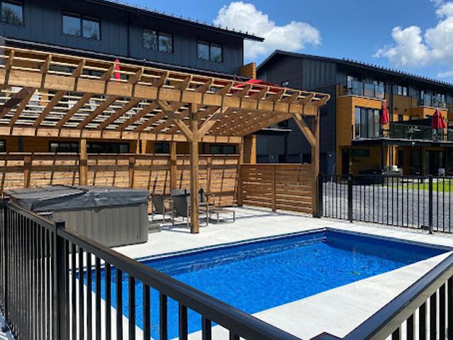 Apartment for sale in Magog, Quebec