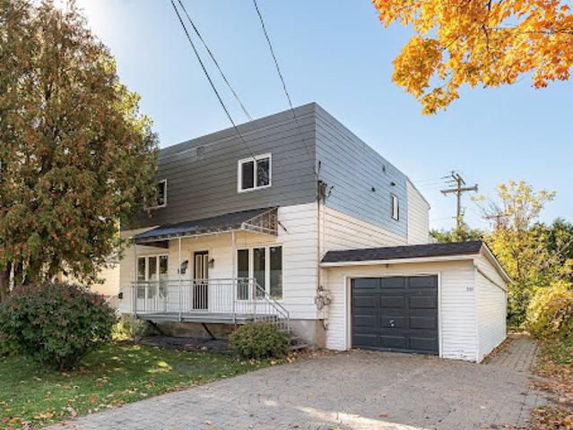 Apartment for sale in Sainte-Thérèse, Laurentides