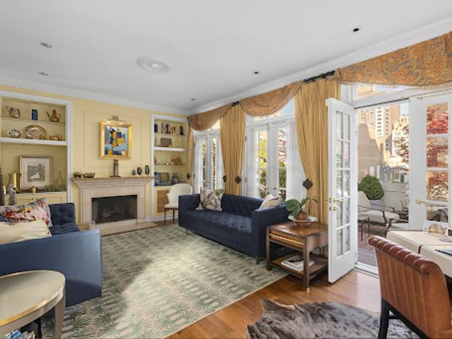 Apartment for sale in Arverne, New York