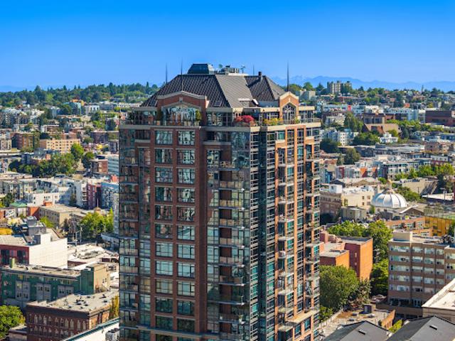 Apartment for sale in Seattle
