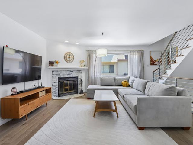 Apartment for sale in Fort Lee, New Jersey