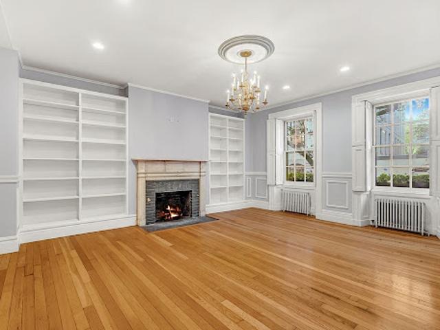 Apartment for sale in Boston, Massachusetts