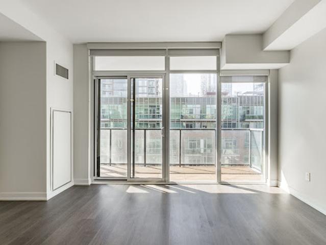 Apartment for sale in Woburn, Ontario