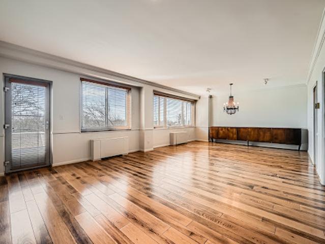 Apartment for sale in Gibsonton, Maryland