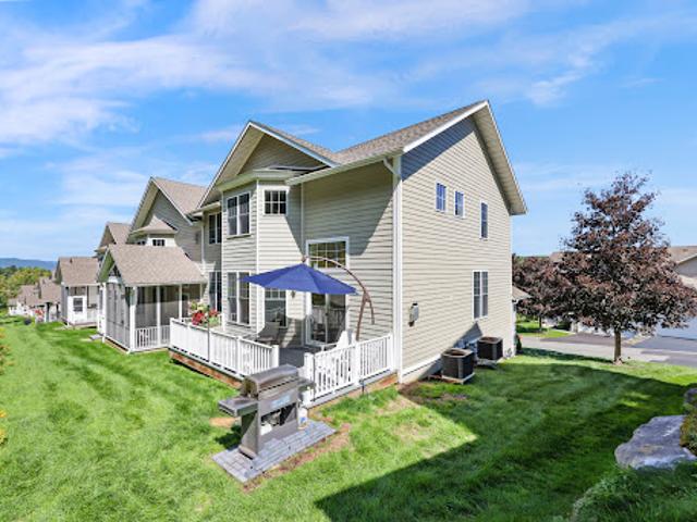 Apartment for sale in Berkshire, Massachusetts