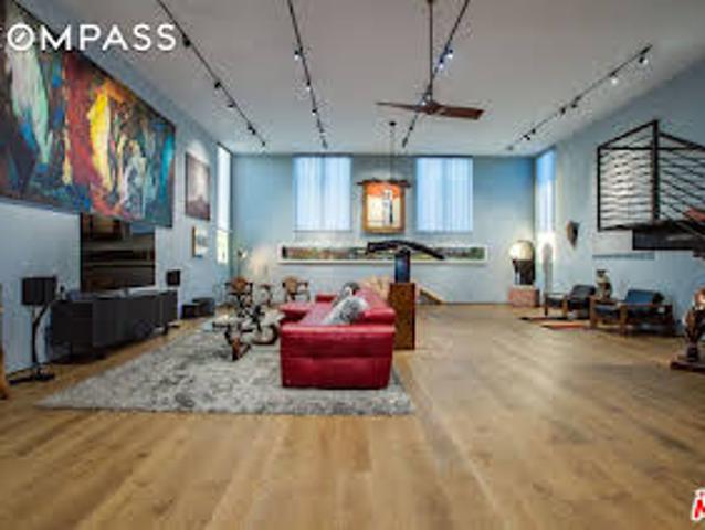 Apartment for sale in Los Angeles Apartment for sale in Los Angeles
