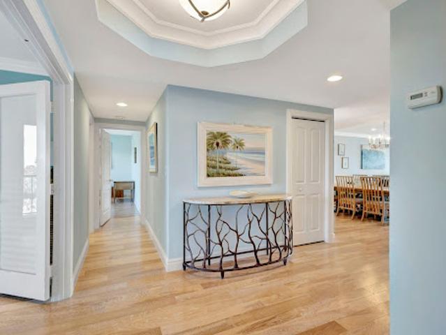 Apartment for sale in Stuart, Florida