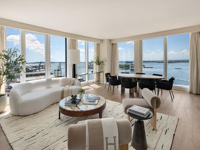 Apartment for sale in Arverne, New York