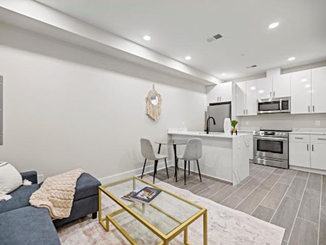 Apartment for sale in Washington, Washington DC