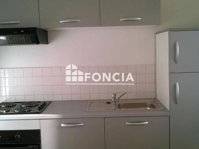 Studio location à Quartier du Hédas, Pau