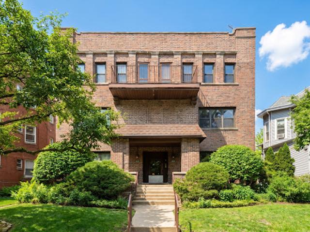 Apartment for sale in Evanston, Illinois