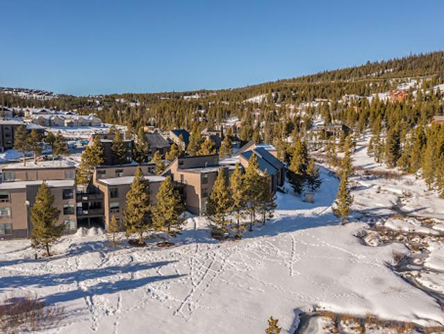 Apartment for sale in Big Sky, Montana