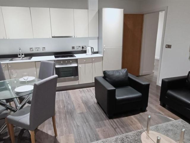 Apartment for rent in Calderstones