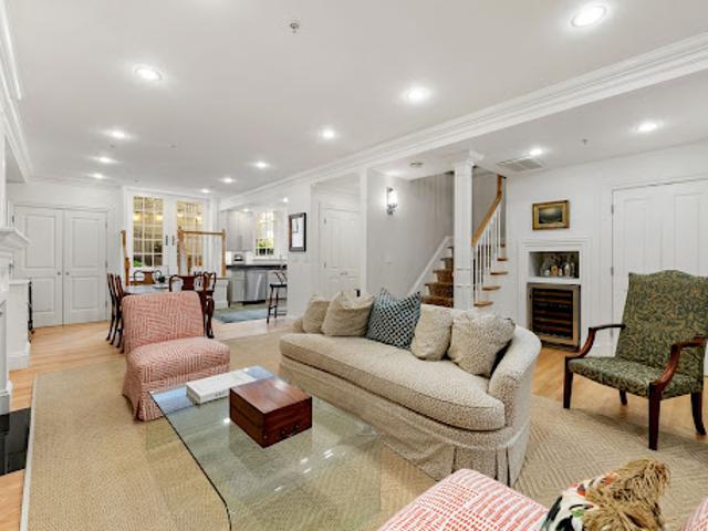 Apartment for sale in Boston, Massachusetts