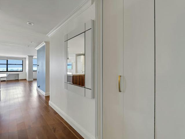 Apartment for sale in Hudson, New Jersey