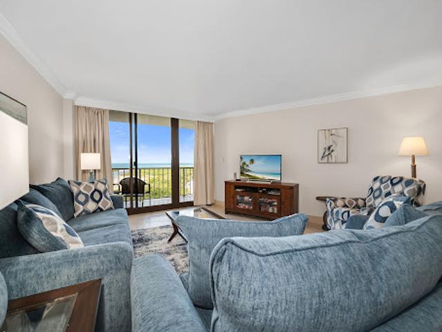 Apartment for sale in Marco Island, Florida