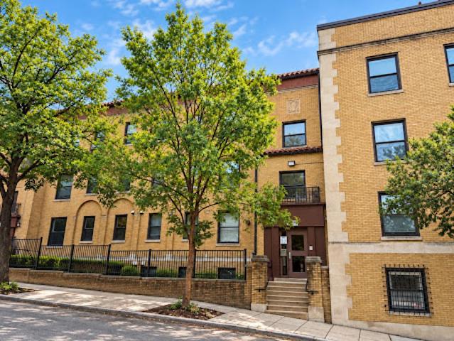 Apartment for sale in Washington
