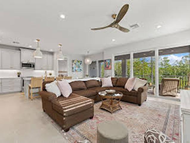 Apartment for sale in Naples