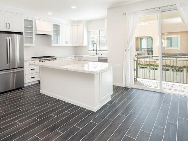 Apartment for sale in Foothill Ranch, California
