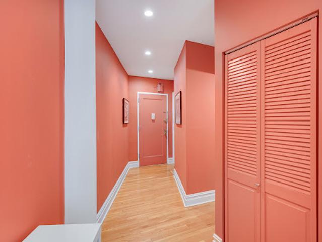 Apartment for sale in Arverne, New York