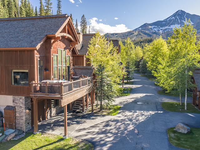Apartment for sale in Big Sky, Montana