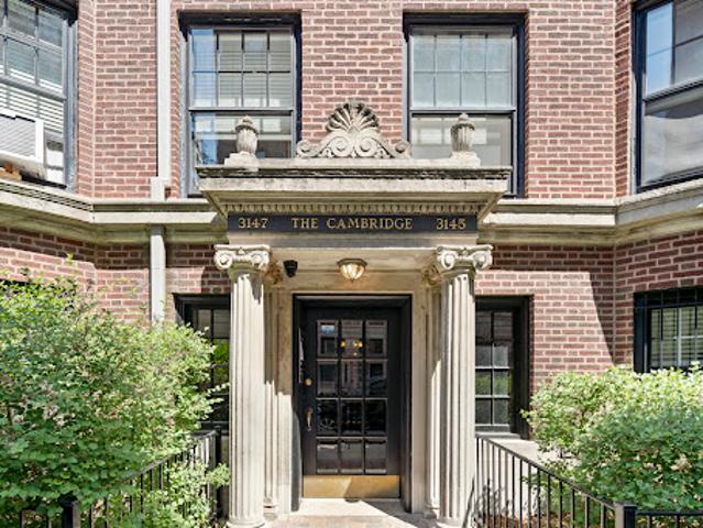 Apartment for sale in Chicago Park, Illinois