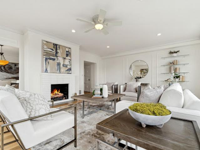 Apartment for sale in Los Angeles