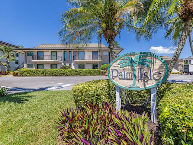 Apartment for sale in Marco Island, Florida