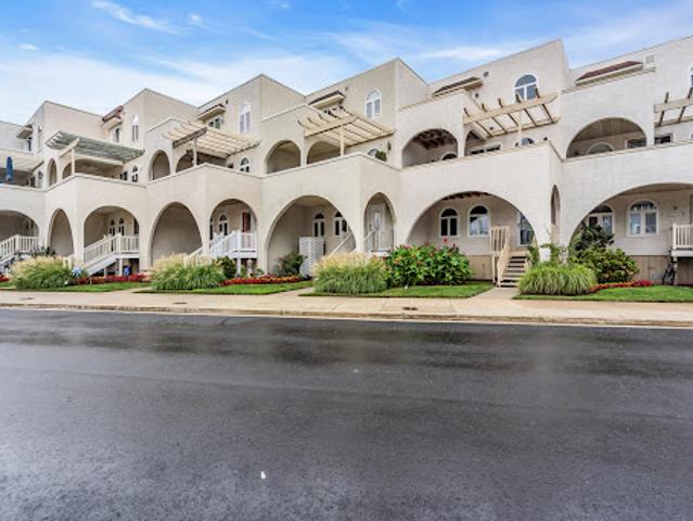 Apartment for sale in Ocean City, New Jersey