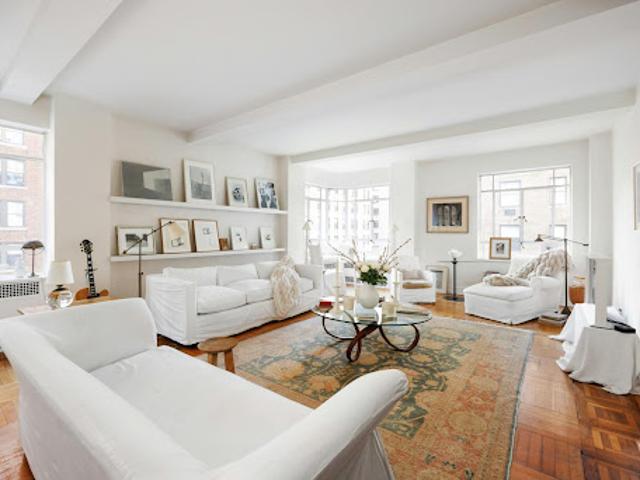 Apartment for sale in Arverne, New York