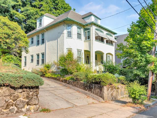 Apartment for sale in Arlington