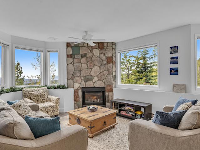 Apartment for sale in Winfield, British Columbia