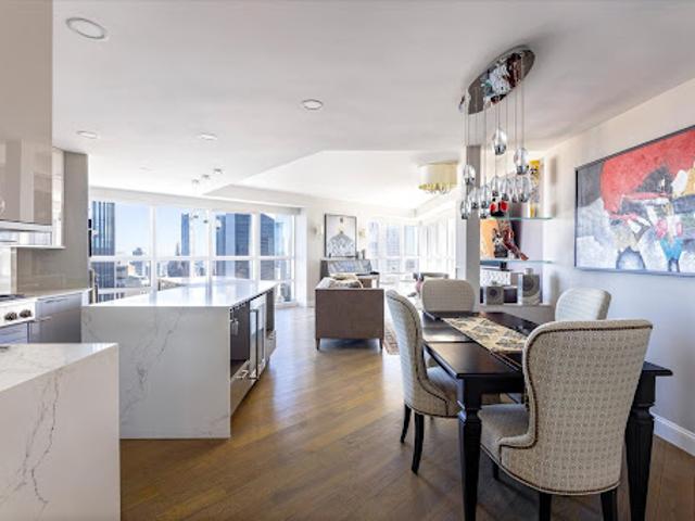 Apartment for sale in Arverne, New York