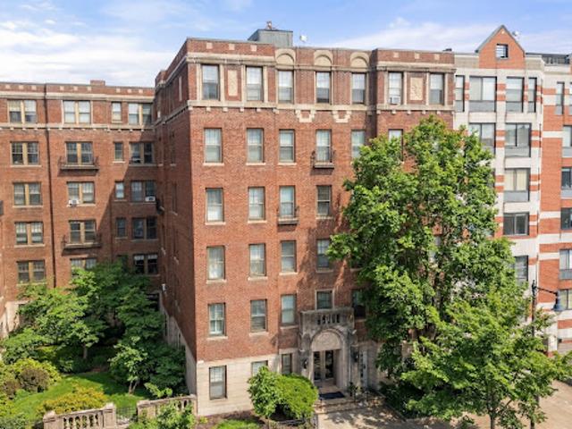 Apartment for sale in Boston, Massachusetts