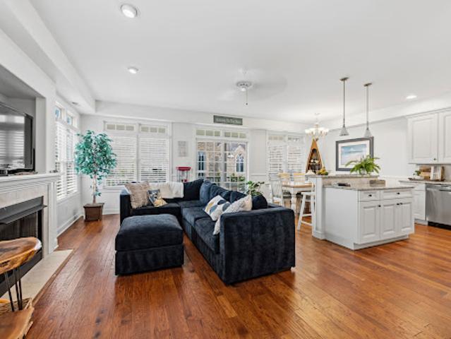 Apartment for sale in Ocean City, New Jersey