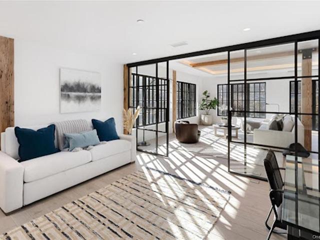 Apartment for sale in Westport, Connecticut