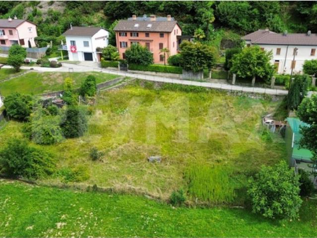 Grundstück kaufen in Astano, Tessin