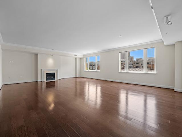 Apartment for sale in Gibsonton, Maryland