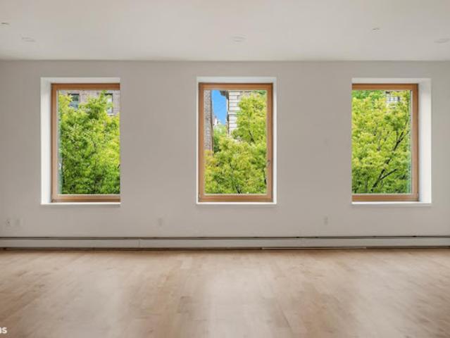 Apartment for sale in New York County, New York