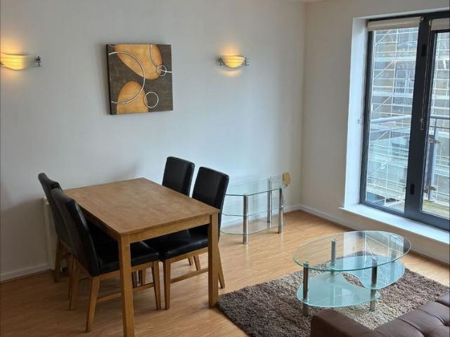 Apartment to rent in Bluebell, North Tipperary