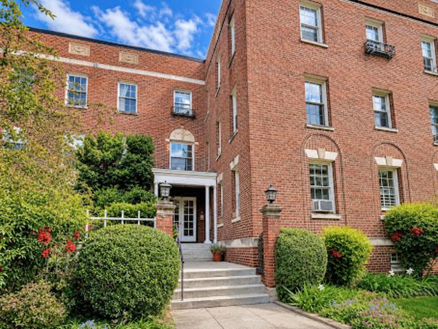 Apartment for sale in Washington, Washington DC