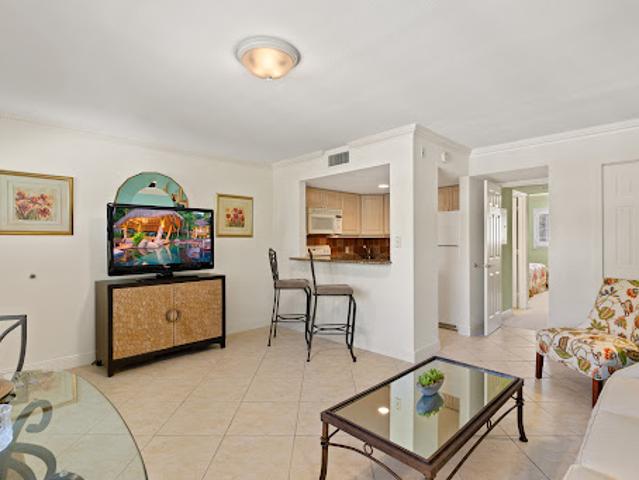 Apartment for sale in Naples, Florida