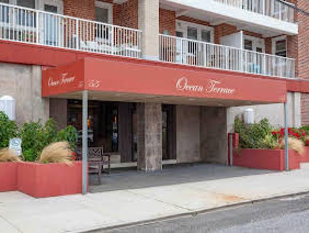 Apartment for sale in Long Beach Apartment for sale in Long Beach