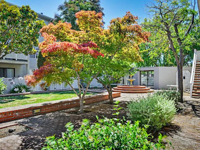 Apartment for sale in San Mateo, California