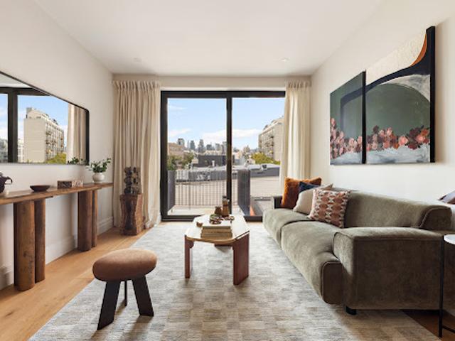 Apartment for sale in Arverne, New York