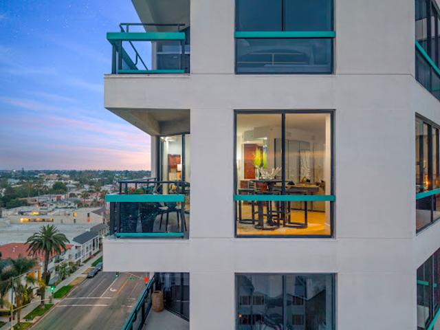 Apartment for sale in Long Beach, California