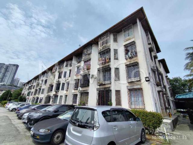 Apartment for sale in Country Heights Damansara, Kuala Lumpur